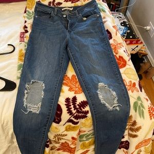 Levi’s Super Highwaisted Skinny Jeans